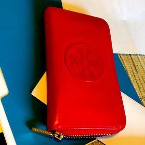 Tory Burch wallet